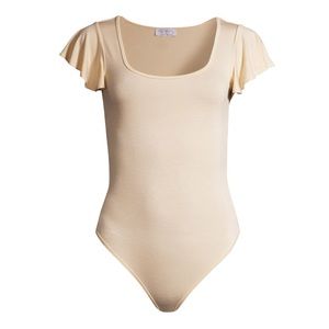 Sofia Vergara flutter sleeve bodysuit in beige